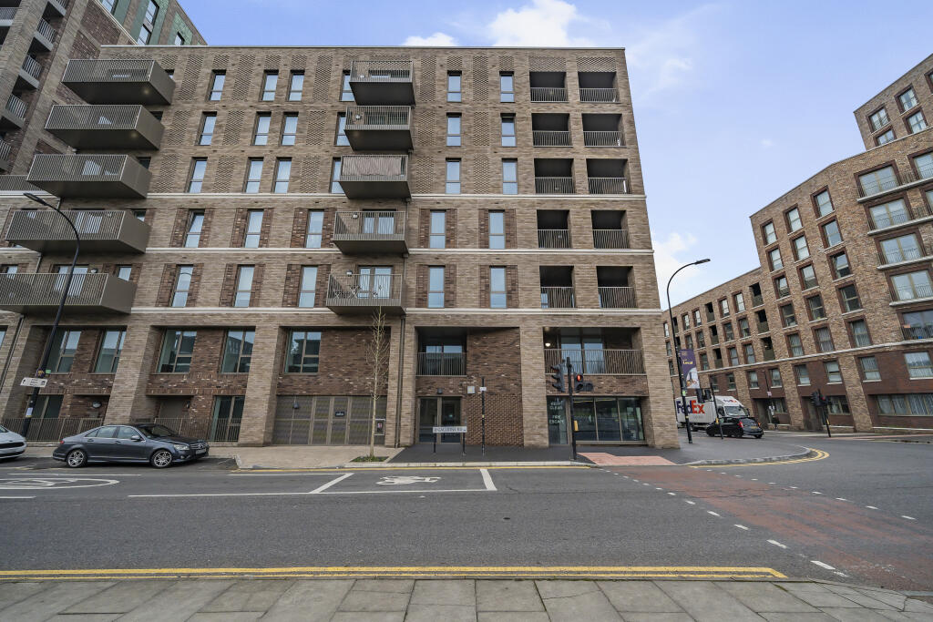 Apartment in London - View 3
