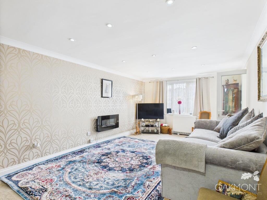 Beech Spinney, Warley, Brentwood photo 4