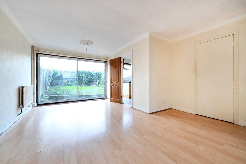 House in Enfield, Southbury - View 2