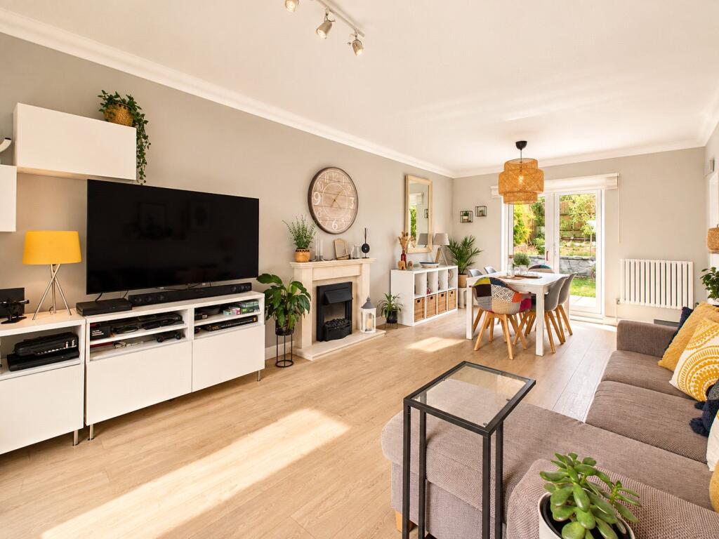 House in Swindon - View 2