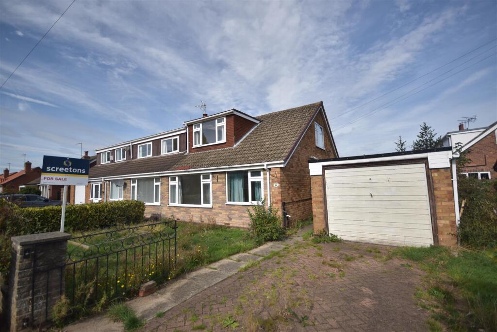 Main image of property: Broadacres, Carlton, Goole