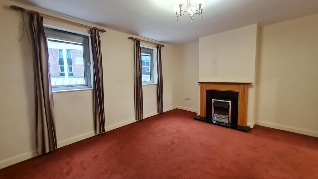 Apartment in Wakefield - View 4