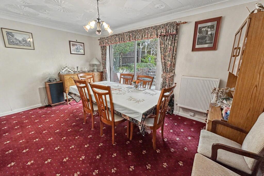 Queens Park Avenue photo 5
