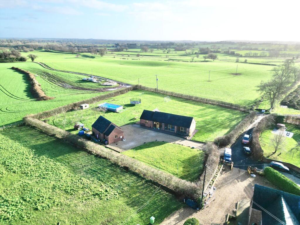 Pixley Lane, Hinstock, TF9 photo 4