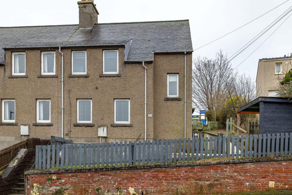 Main image of property: 3 Mossilee Crescent, Galashiels, TD1 1LT