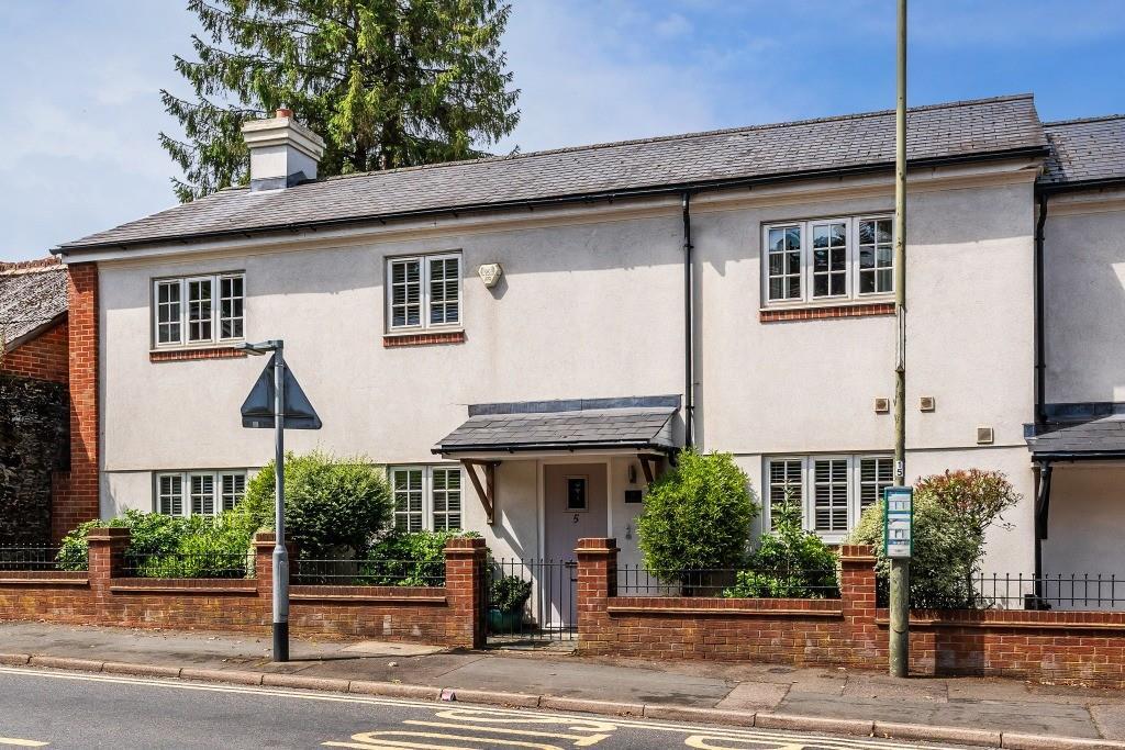 Main image of property: HORSHAM ROAD, DORKING, RH4