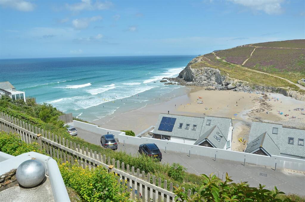 4-bed detached on West Cliff, Porthtowan, £595,000