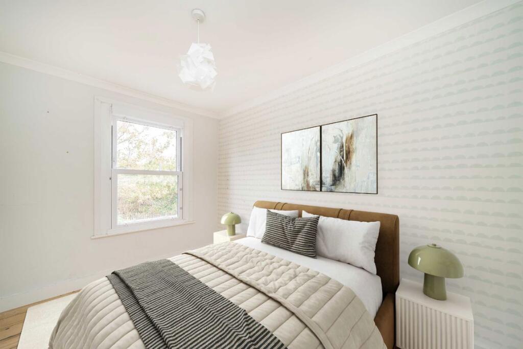 House in London - View 5