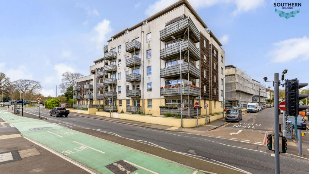 Main image of property: Springfield Road, Brighton, BN1 6BT