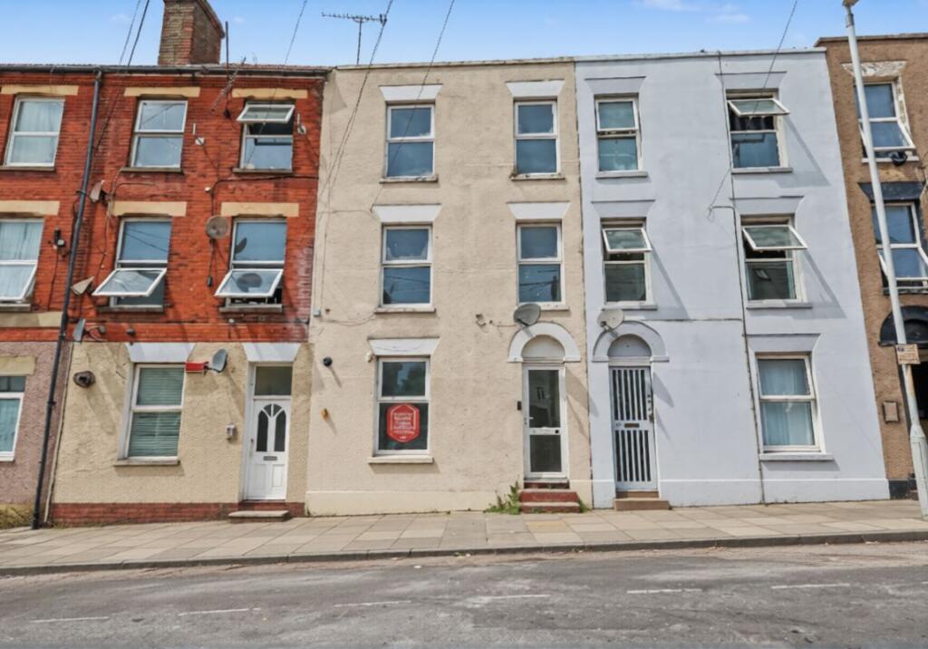 Main image of property: 9 Victoria Road, Margate, Kent, CT9 1LN