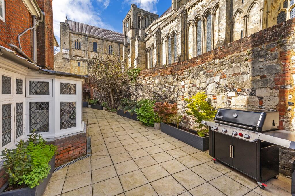 Property photo 10
