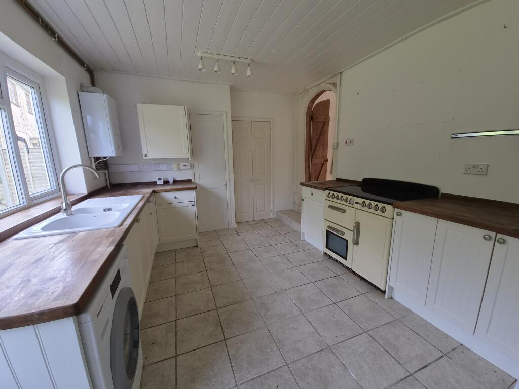 House in Dorchester, Dorset - View 4