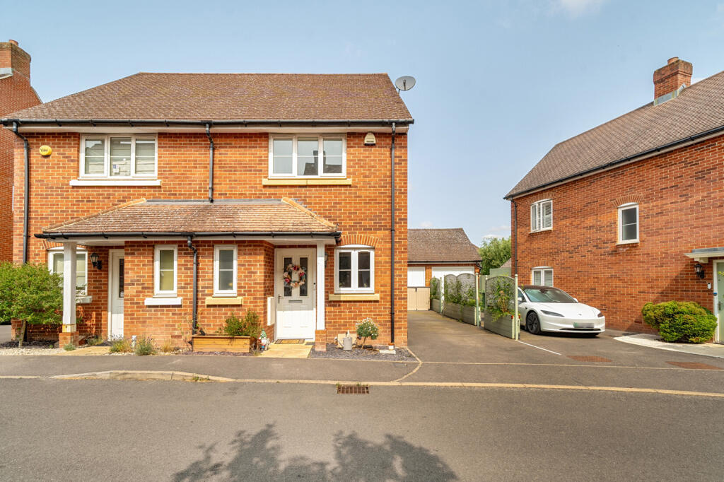 Main image of property: Kimmeridge Road, Cumnor, Oxford