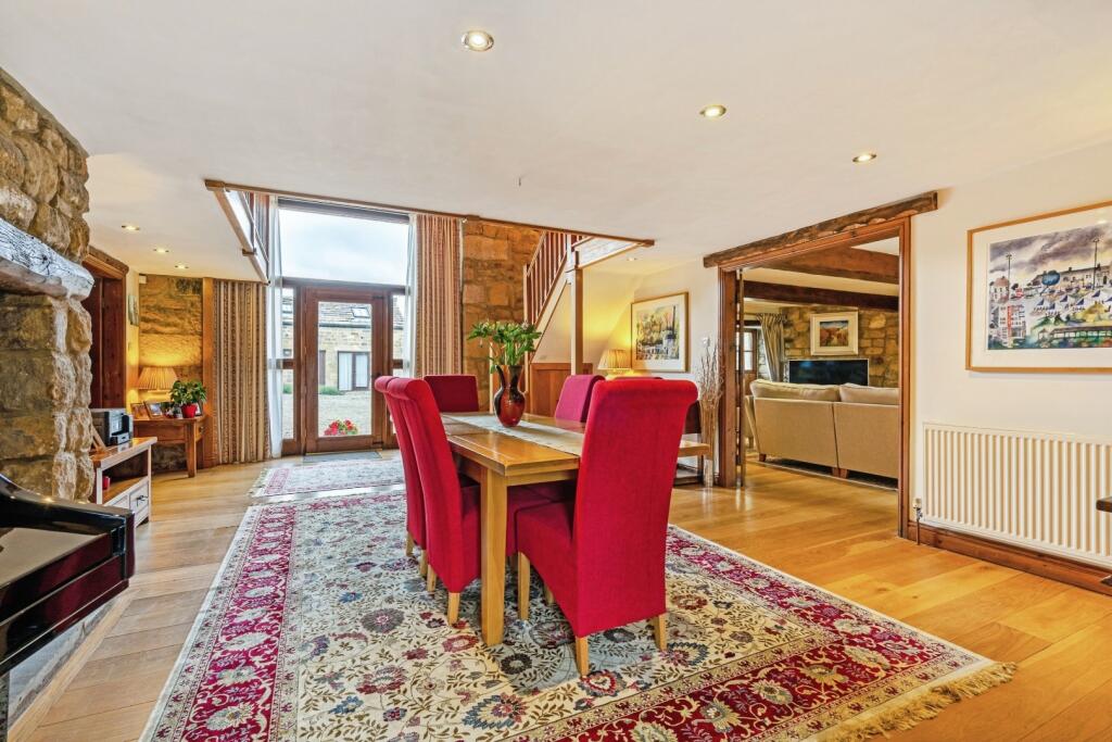 House in Leeds - View 5