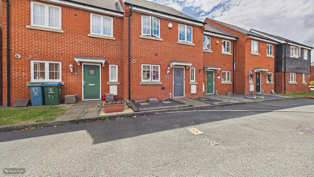 Main image of property: Clivedon Way, Aylesbury, Buckinghamshire
