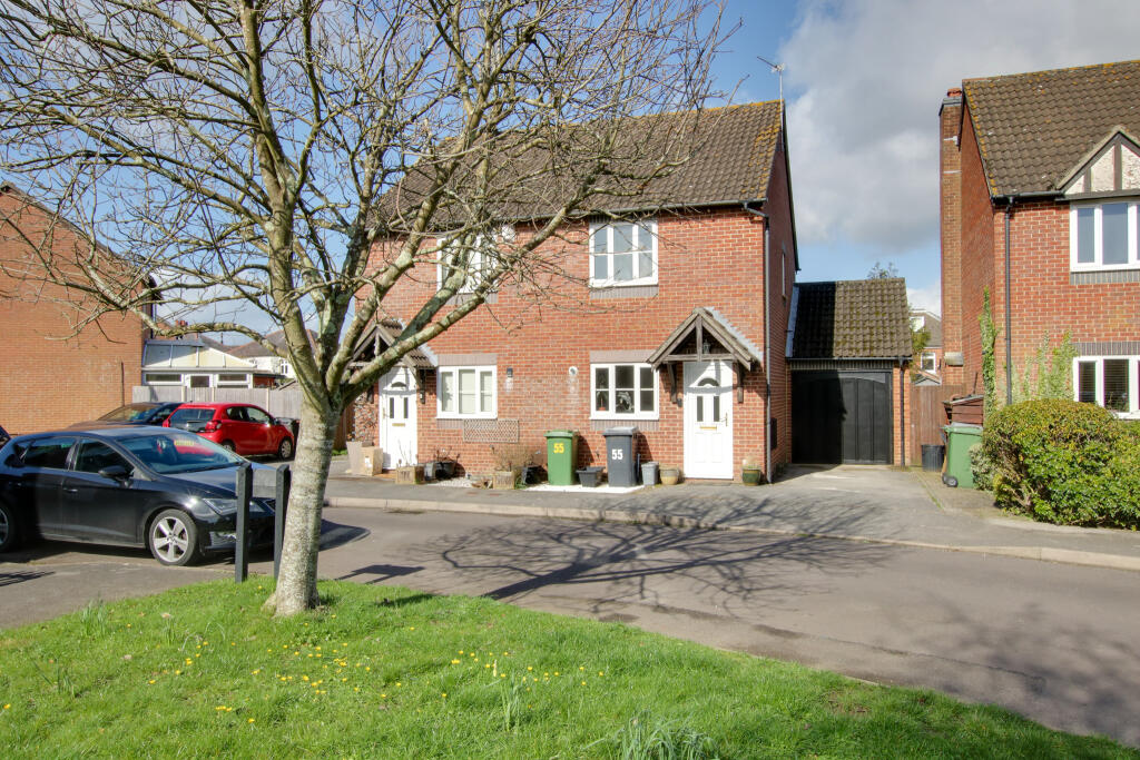 Main image of property: WALTHAM CHASE - NO CHAIN