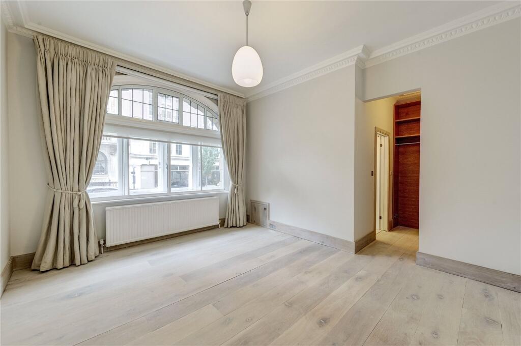 Apartment in London, City of Westminster - View 4