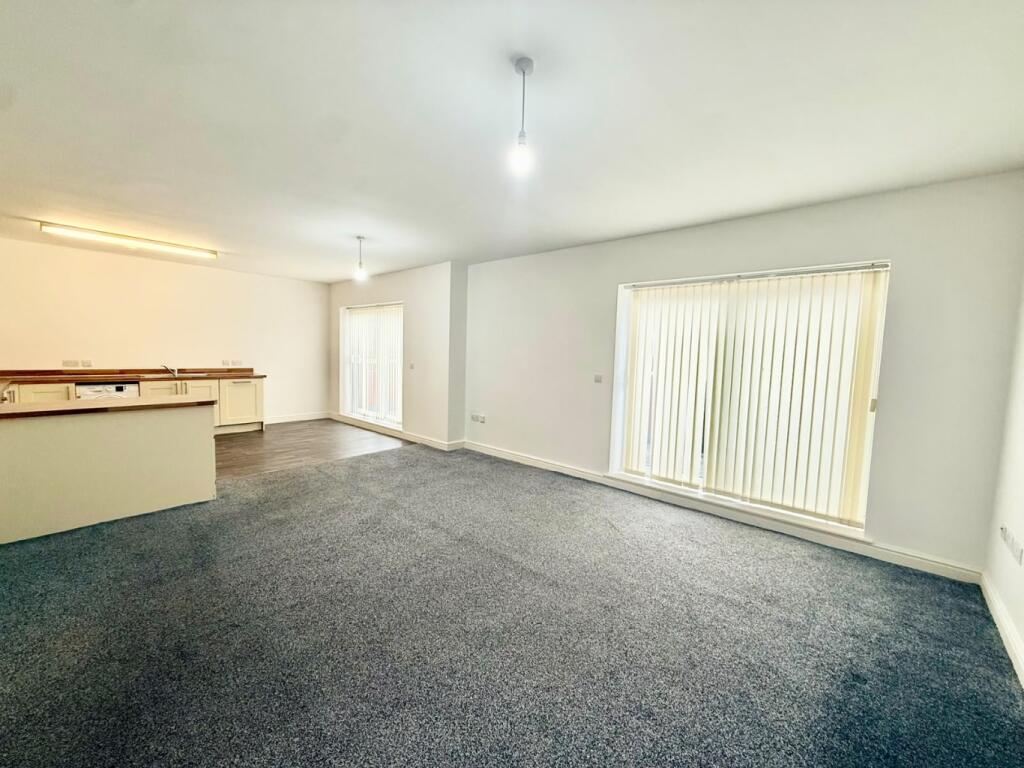 Apartment in Chester - View 3