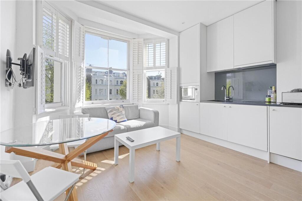 Apartment in London - View 2