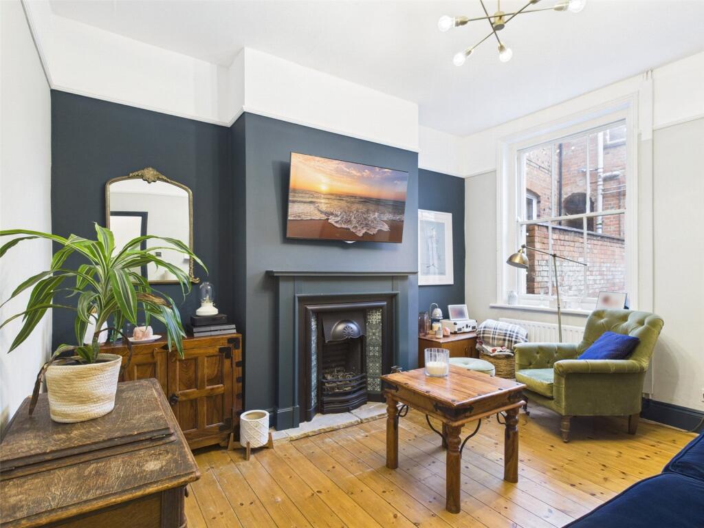 Main image of property: Market Hill, Rothwell, Northants, NN14