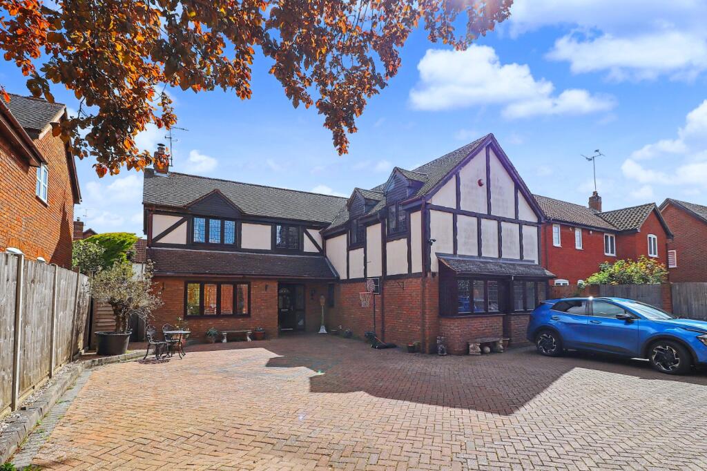 Main image of property: Wilson Close, Stevenage, Hertfordshire, SG1