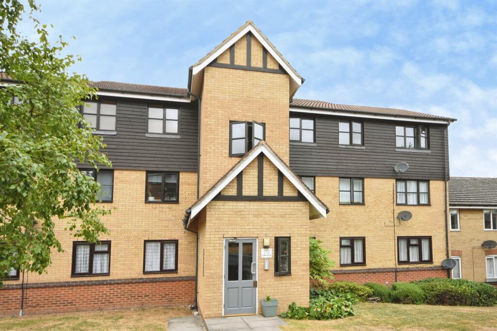 Main image of property: Horn Book, Saffron Walden