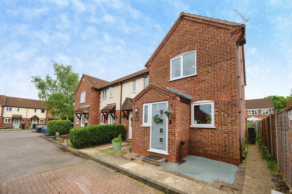 Main image of property: Powderham Avenue, WORCESTER