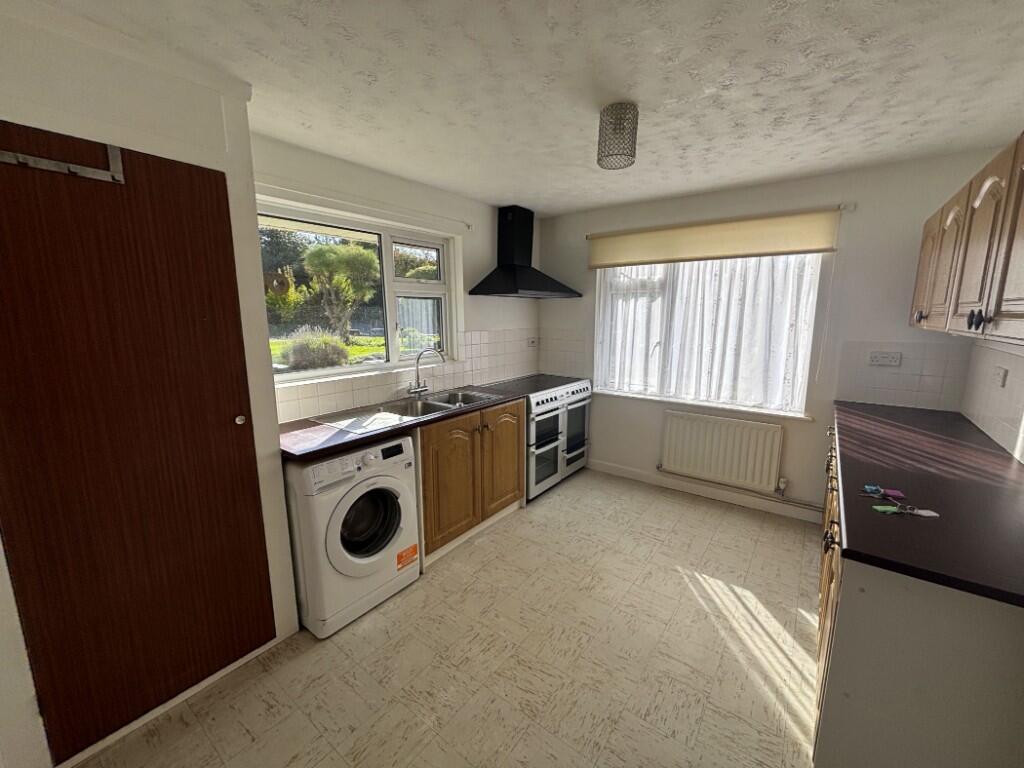 Hillside Road, Wool, Wareham BH20 photo 3