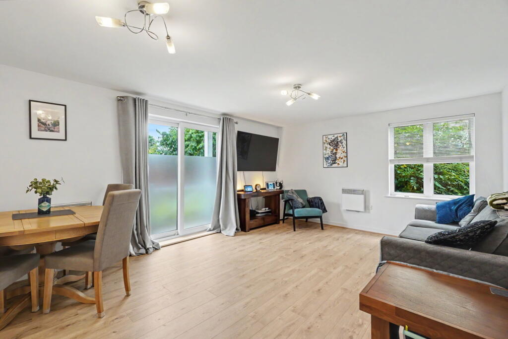 Apartment in Tonbridge and Malling, Snodland - View 3