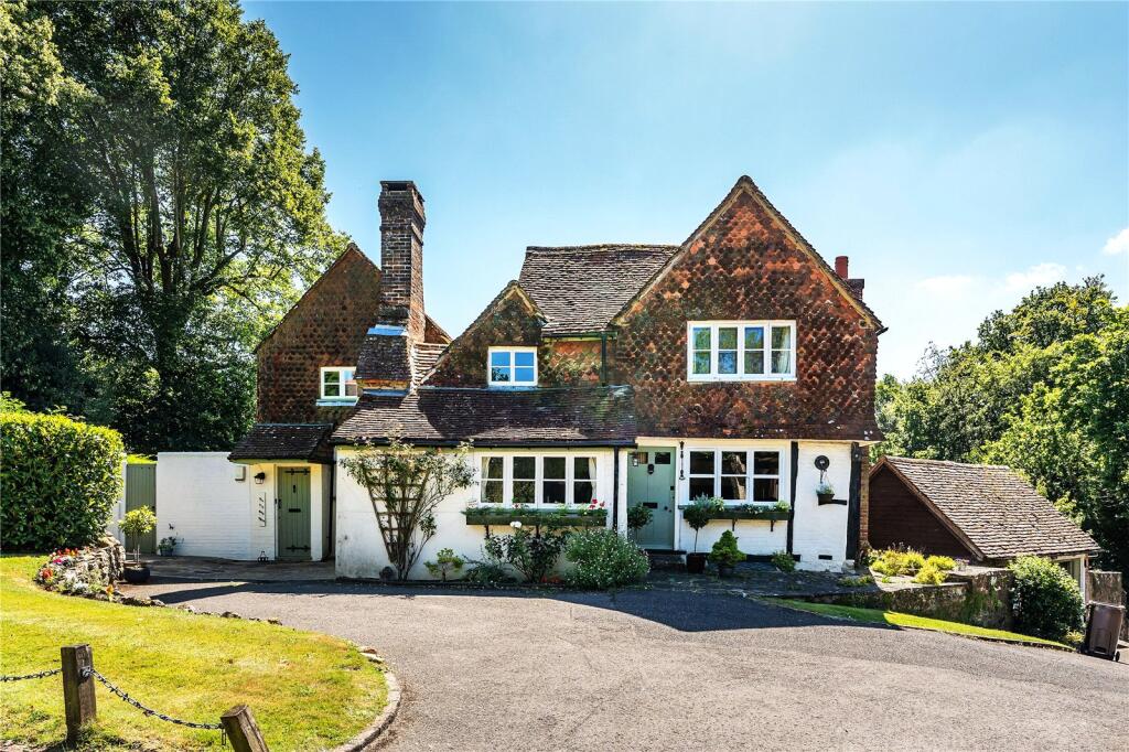 Main image of property: The Street, Ewhurst, Cranleigh, Surrey, GU6