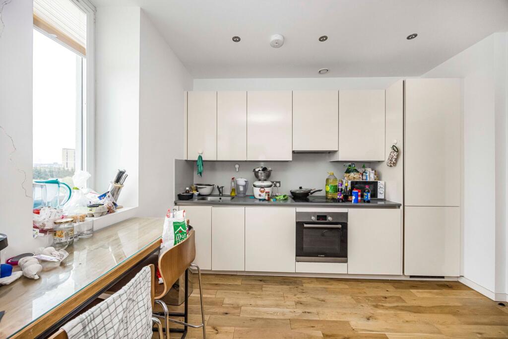 Canning Road, Channelsea House, E15 photo 3