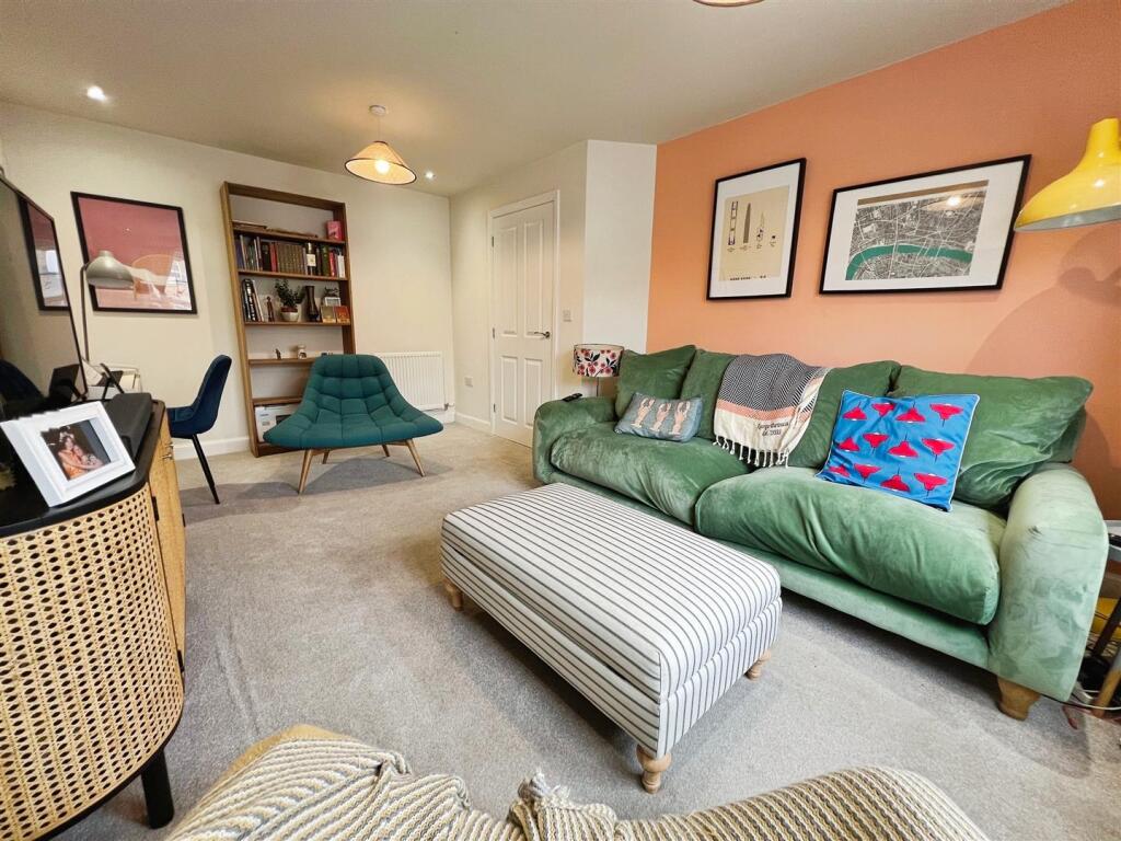 Additional image 11 of Canter Way, Bradford, BD2 3FE