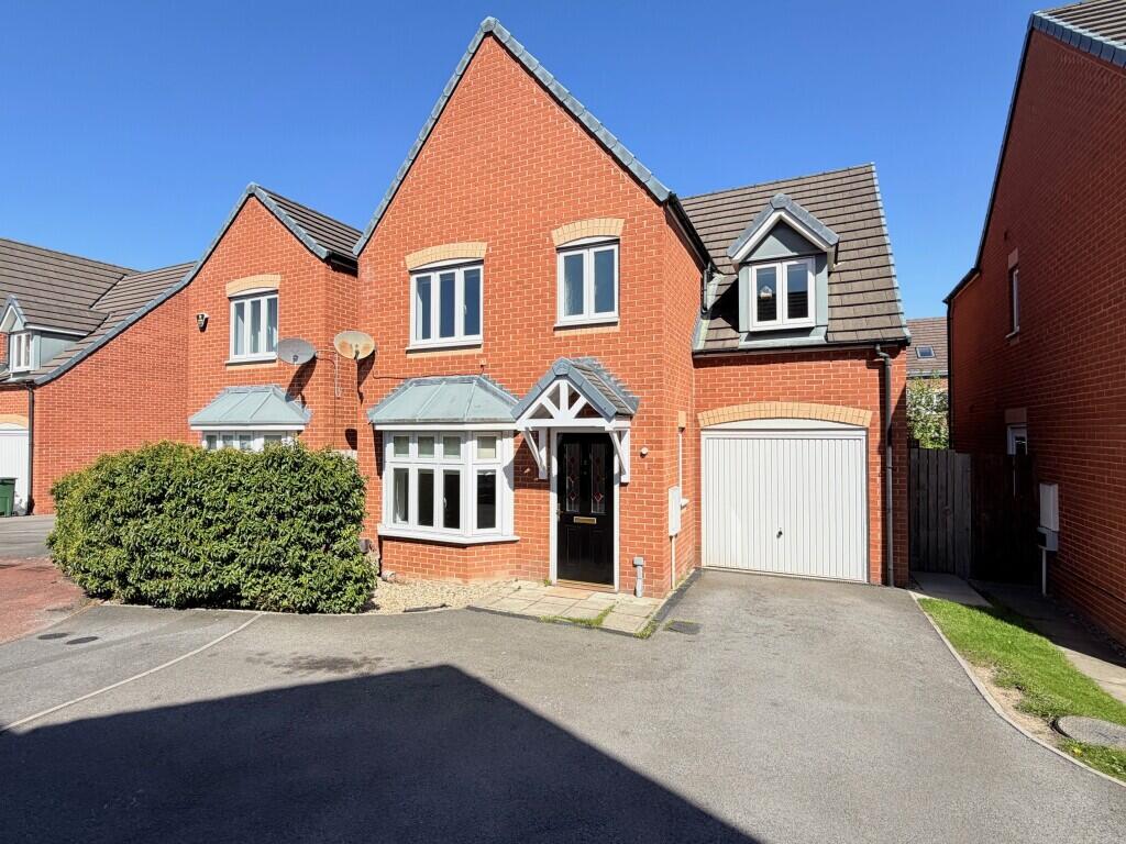 Main image of property: Hillsford Close, Ingleby Barwick, Stockton-on-Tees