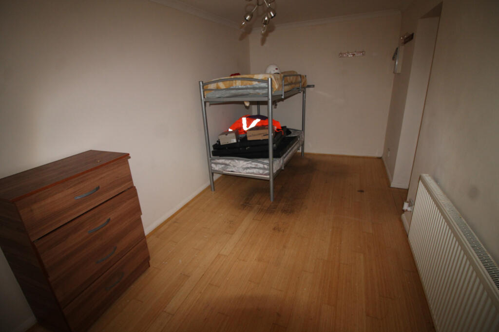 House in London - View 4
