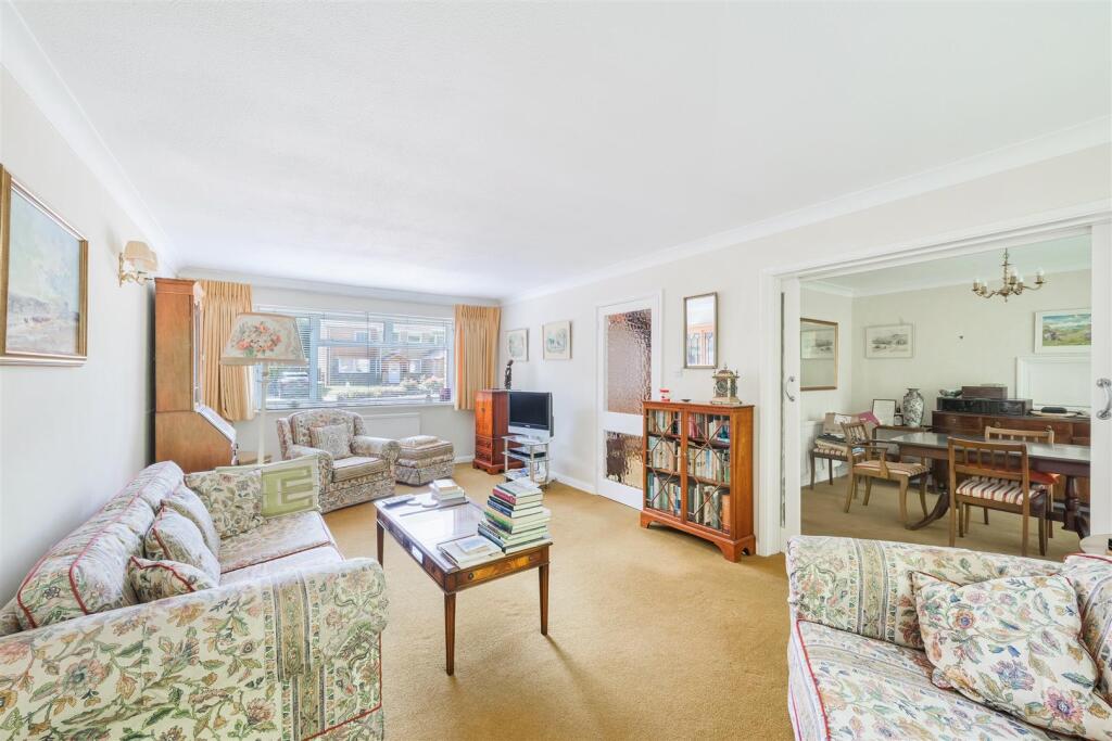 House in Tadworth, Nork - View 2