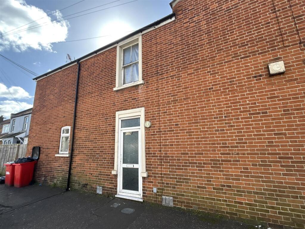 Main image of property: Old Road, Clacton-On-Sea, CO15
