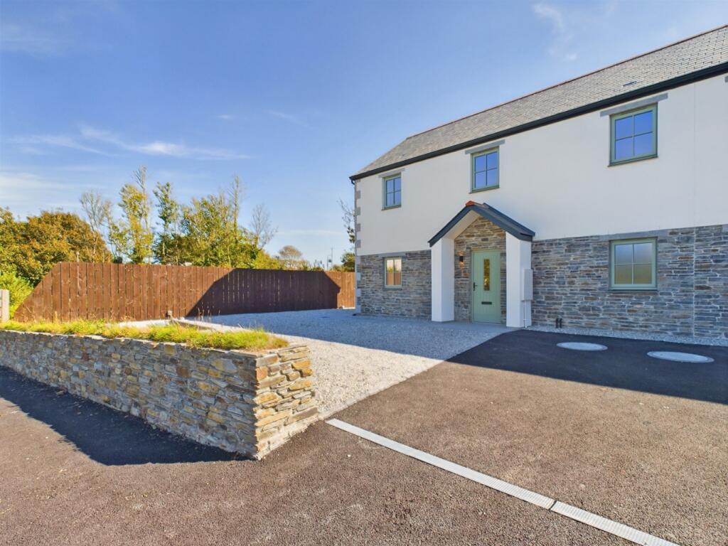 Main image of property: St. Just in Roseland, Truro, Cornwall, TR2