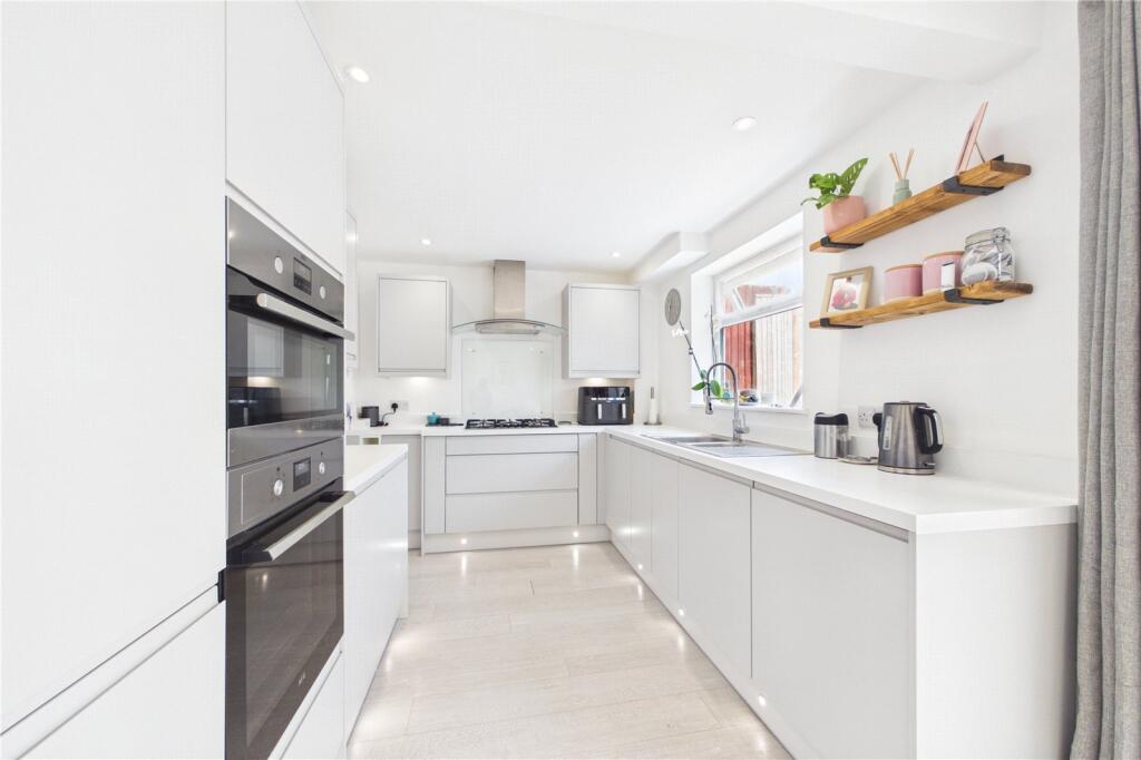 House in Reading - View 2