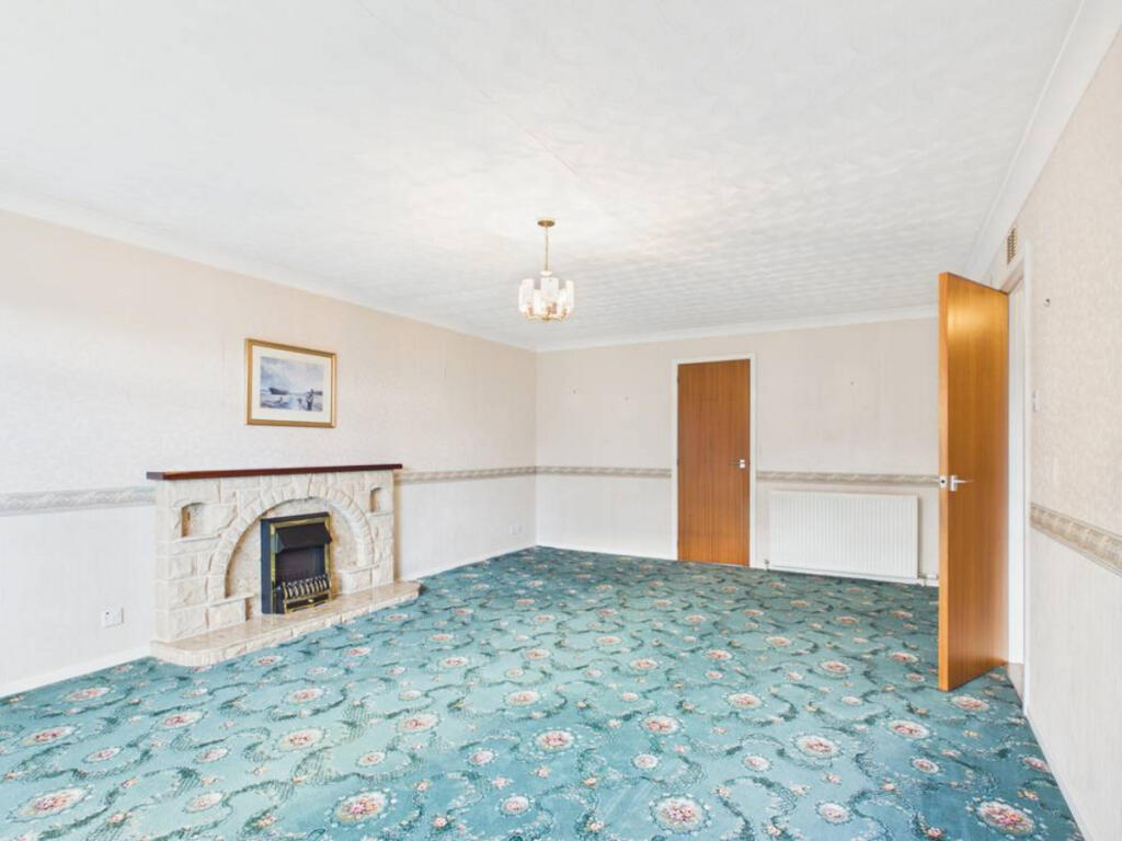 House in Aberdeen - More