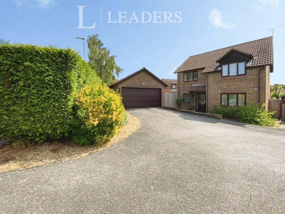 Main image of property: Grassmere Way, Waterlooville, Hampshire