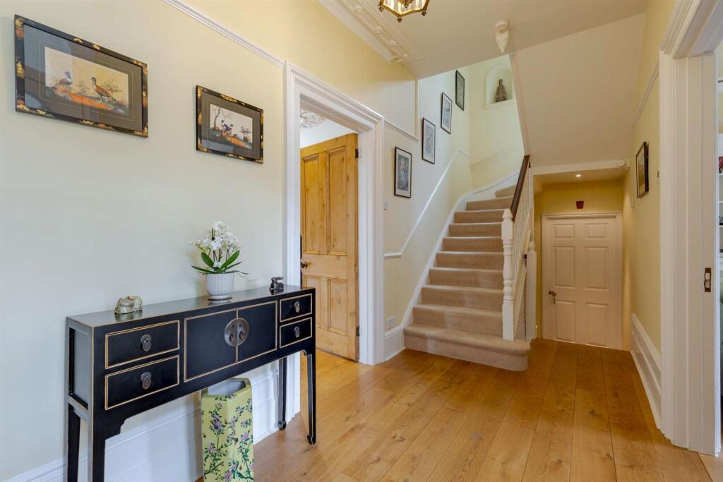 Austen Road, Guildford - Photo 9