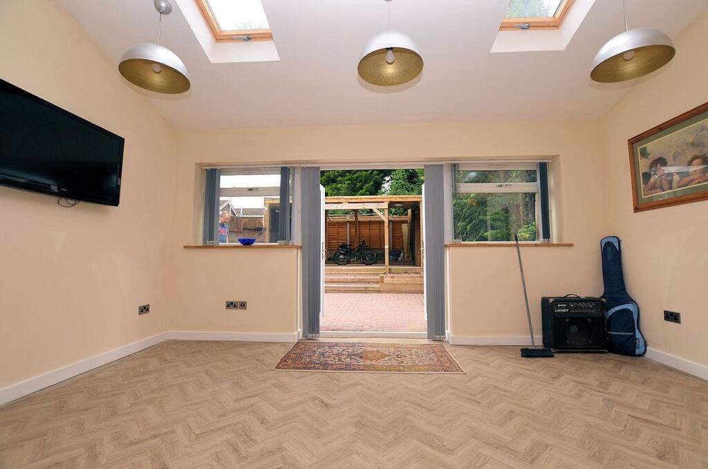 Additional image 13 of Moat Road, Oldbury