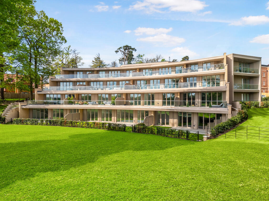 Apartment in Slough
