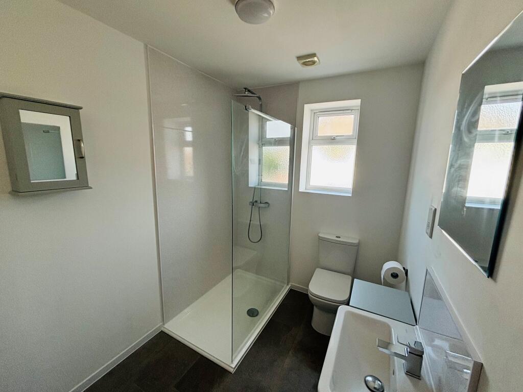 Main image of property: Cape Road, Warwick