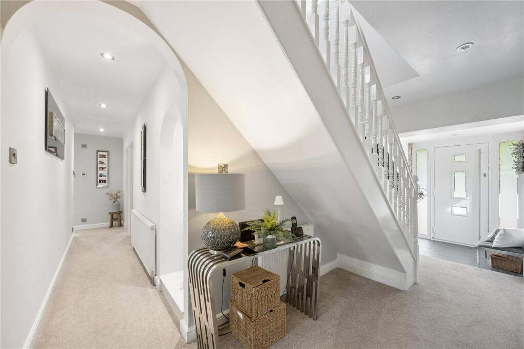 House in Wakefield, Lee Moor - View 3