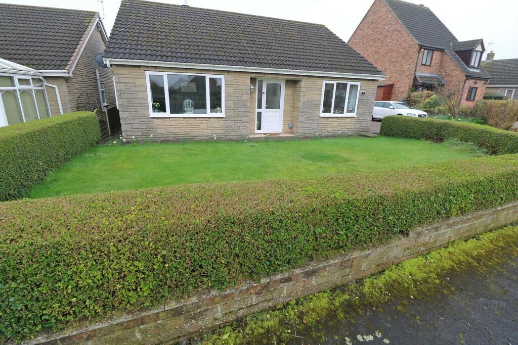 3-bed bungalow on Beltoft Road, Epworth, £350,000