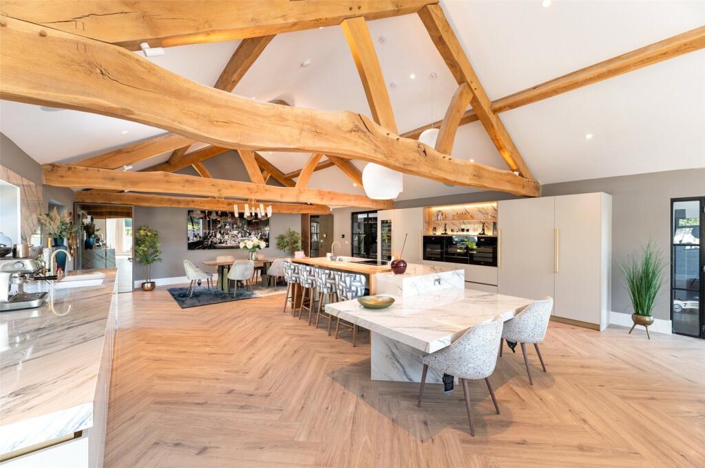 House in Harrogate, Azerley - More