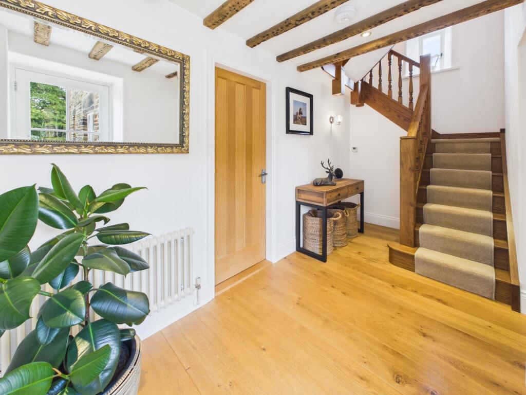 House in North East Derbyshire, Cartledge, Holmesfield - View 4