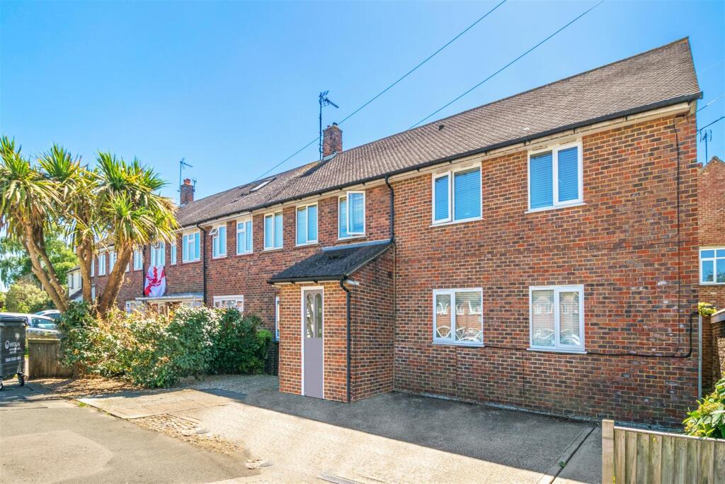 Main image of property: Oxford Road, Canterbury, CT1