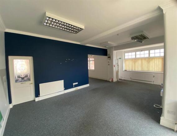 Badger House internal 2 (1).jpg